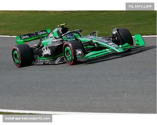 比文代表索伯车队出战 新秀车手稳步适应F1 比文代表索伯车队出战 新秀车手稳步适应F1